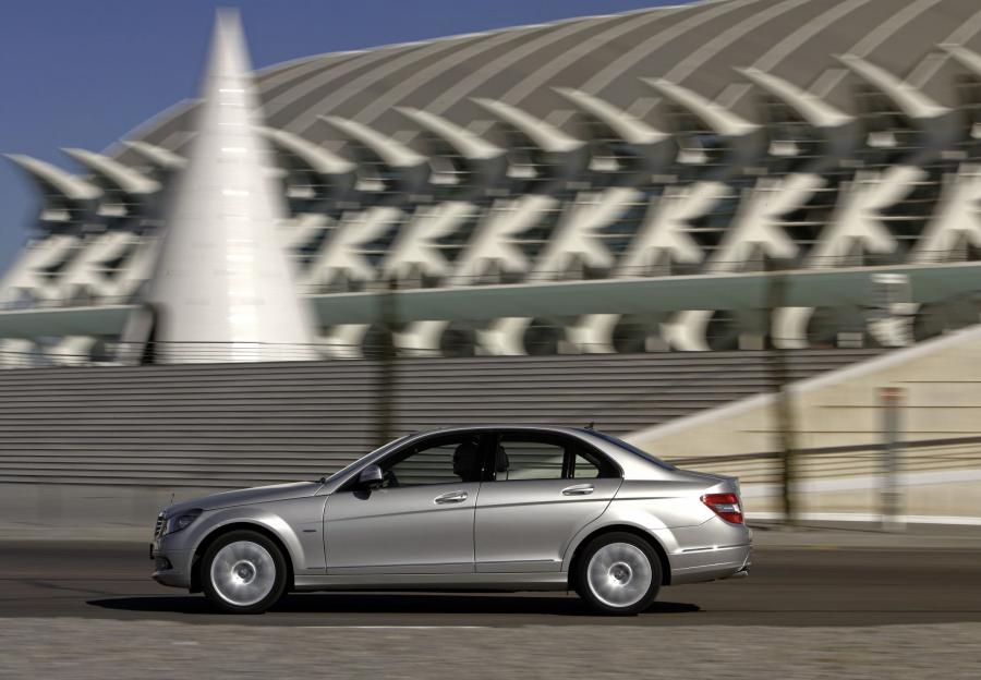  Mercedes-Benz C-Class 2007 года  (фото 78 из 413)
